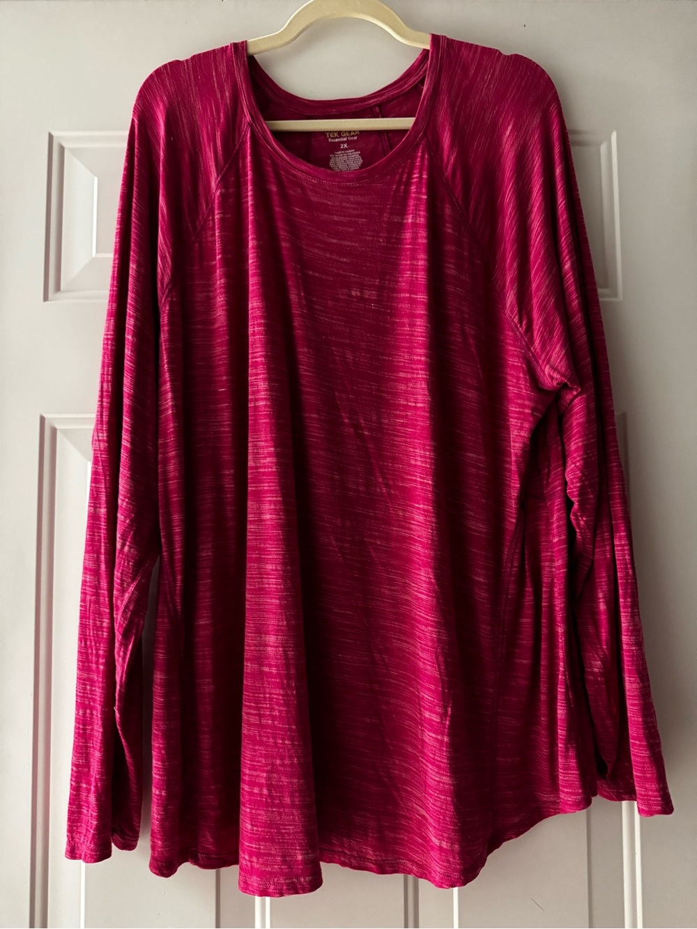 **Tek Gear 2X Pink Long Sleeve Tunic Top*